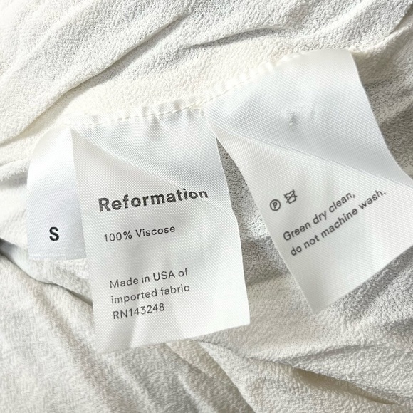 REFORMATION Crepe Snake Print Ruched Short Sleeve V-Neck Wrap Waist Mini Dress S - Picture 9 of 9